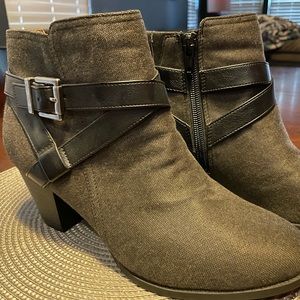Abella True Comfort Ankle Boots